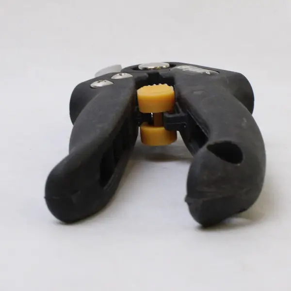 Bryant Black Gardening Tool Handheld Swiss-Style Pruning Shears 7.75" Long