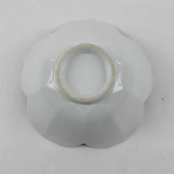 Lot of 2 Vintage Lotus Porcelain Rice Bowls Petal Ribbed 6.25"