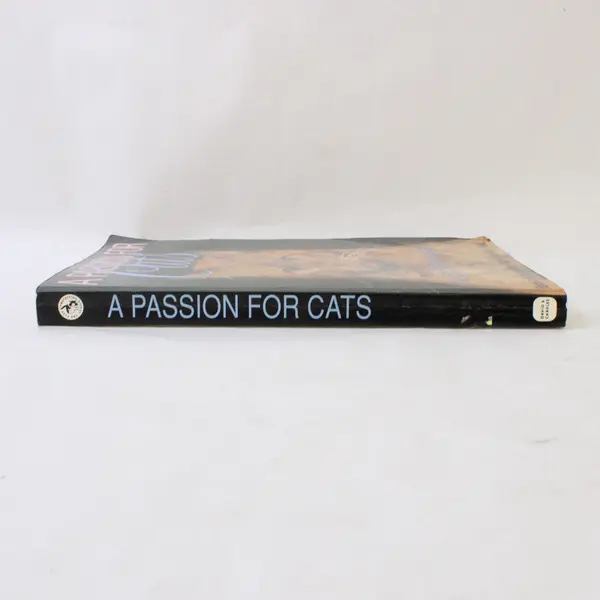 VTG A Passion for Cats Produced by The Cats Protection League 1991 UK PB Good