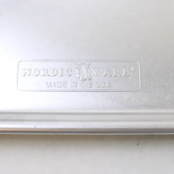 Nordic Ware Rectangular Naturals Aluminum Quarter Sheet Baking Pan 13" x 18"