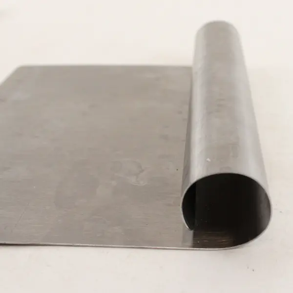 Lot Of 2 Unbranded Matching Stainless Steel Bench/Pastry Scraper/Dough Cutters