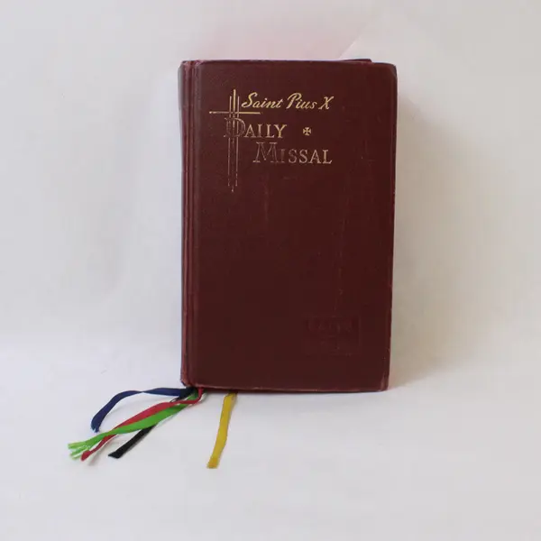 Vintage Saint Pius X Daily Missal Latin & English 1961 Hardcover Revised Ed Good