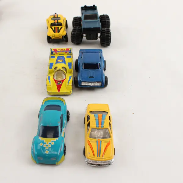 Lot of 16 Loose Random Lot of Diecast Toy Cars - Various Types/Years/Brands
