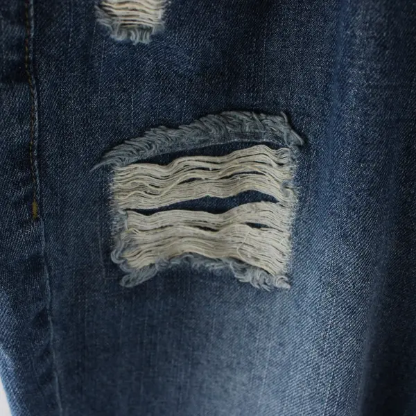 Life in Progress Women's Size 30 Distressed Medium Wash Denim Jeans 