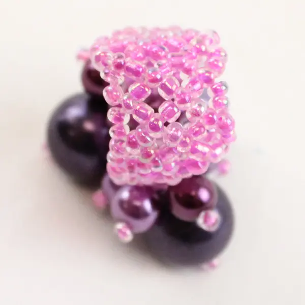 Faux Purple Pearl Purple Glass Beaded Stretch Ring - Fashion 