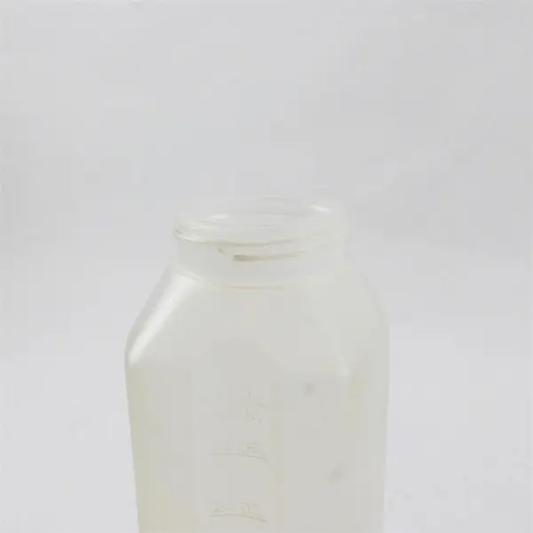 Vintage Rubbermaid Servin' Saver 1 Quart Drink Bottle