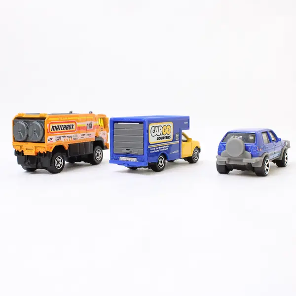 Lot of 10 MatchBox Loose Toy Cars/Trucks - Various Types 90's-00's