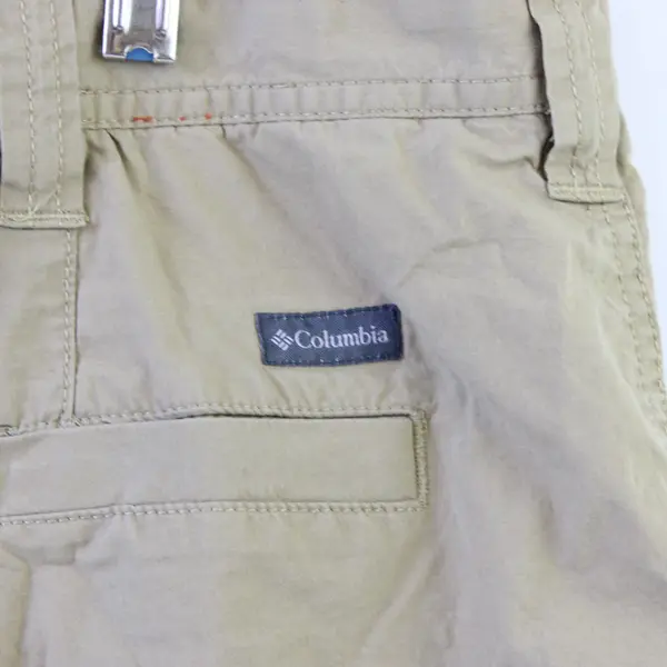Columbia Beige Flat-Front Bermuda Shorts Men's 42W x 10L