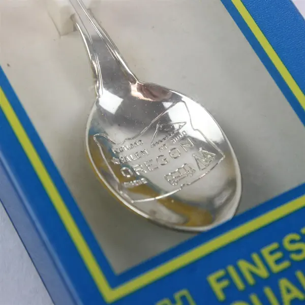 1981 Oregon Fort Souvenir Spoon Vintage Collectible