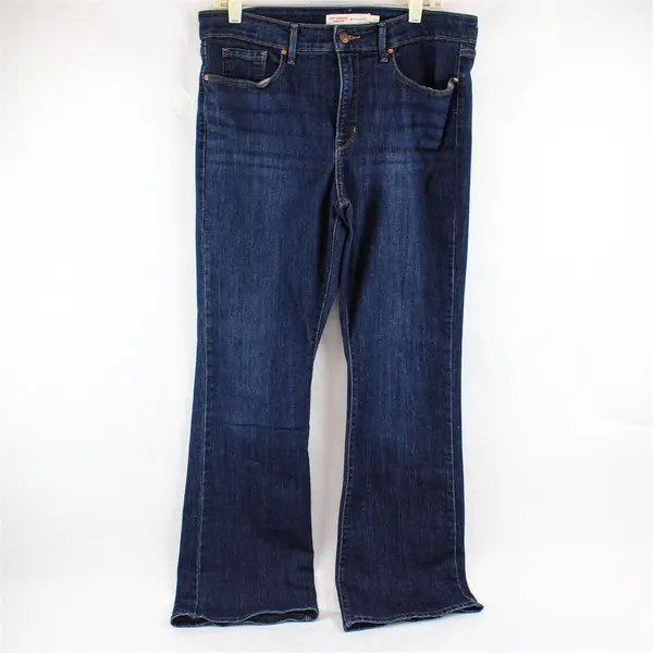 Levi Strauss Women's 12 (31x30) Dark Wash Midrise Bootcut Stretch Denim Jeans