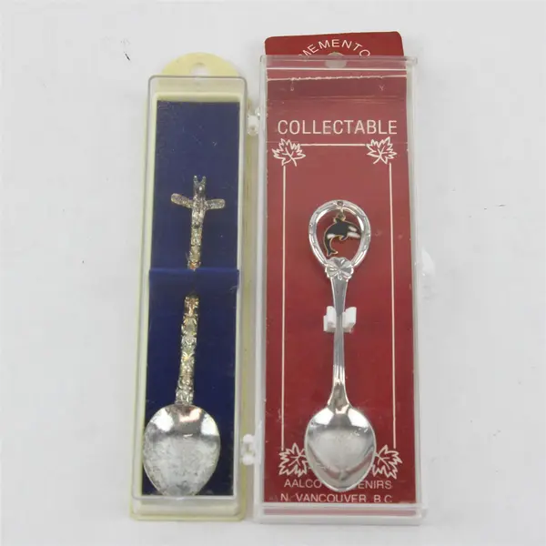Lot of 2 Vancouver BC Souvenir Spoons Orca Aquarium & Totem Pewter