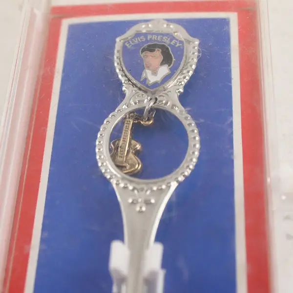 Vintage Elvis Souvenir Spoon Tennessee Guitar Charm Collectible