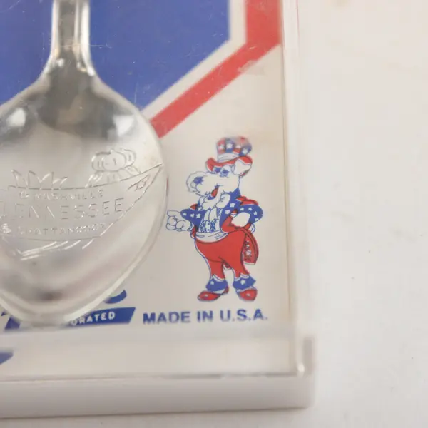 Vintage Elvis Souvenir Spoon Tennessee Guitar Charm Collectible