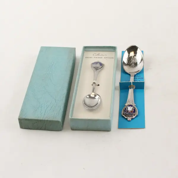 Lot of 2 Souvenir Spoons Washington DC Capitol Bicentennial Liberty Bell Enamel
