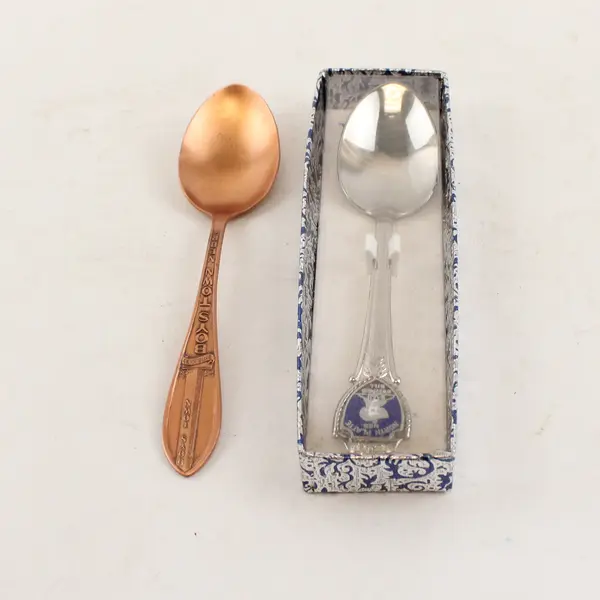 Lot of 2 Nebraska Souvenir Spoons Boys Town Buffalo Bill North Platte