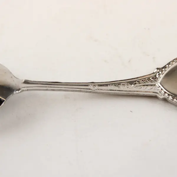 Vintage Georgia The Peach State Souvenir Spoon Collectible