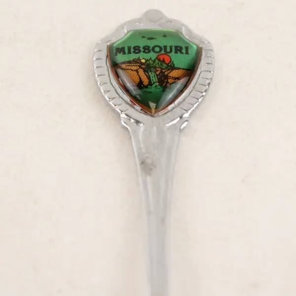 Vintage Missouri Souvenir Spoon Waterfall Scenic Handle Collectible 3"