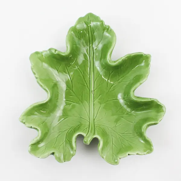 Pier 1 Green Maple Leaf Stoneware Trinket Bowl Dish 6.5"x 7"
