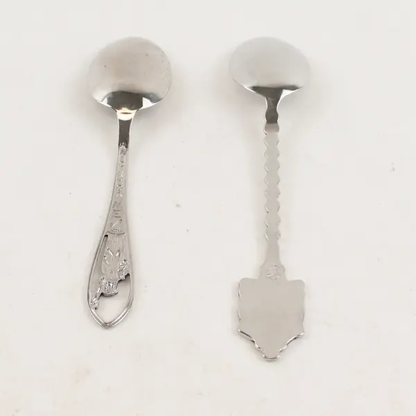 Lot of 2 Vintage New York Souvenir Spoons Statue of Liberty & Niagara