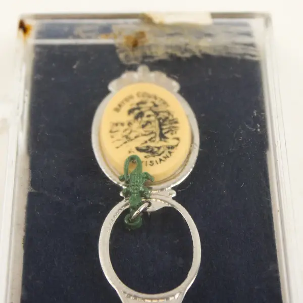 Bayou Country Louisiana Souvenir Spoon Alligator Charm 6in Collectible