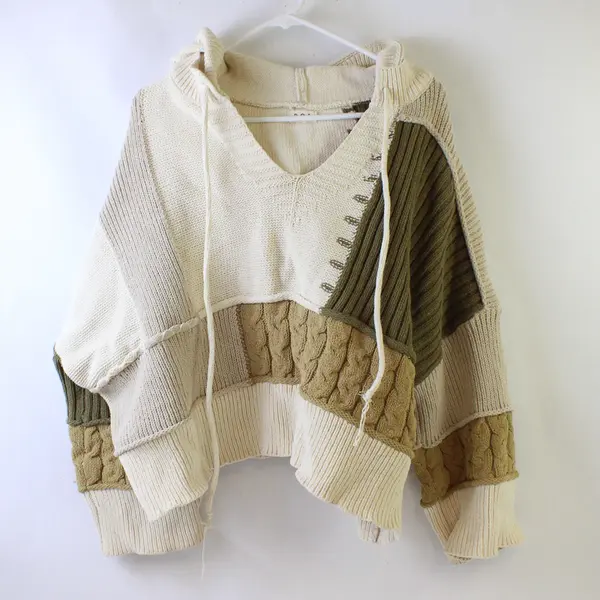 Pol Green and Off-White Hooded Cropped Sweater Women's Large
