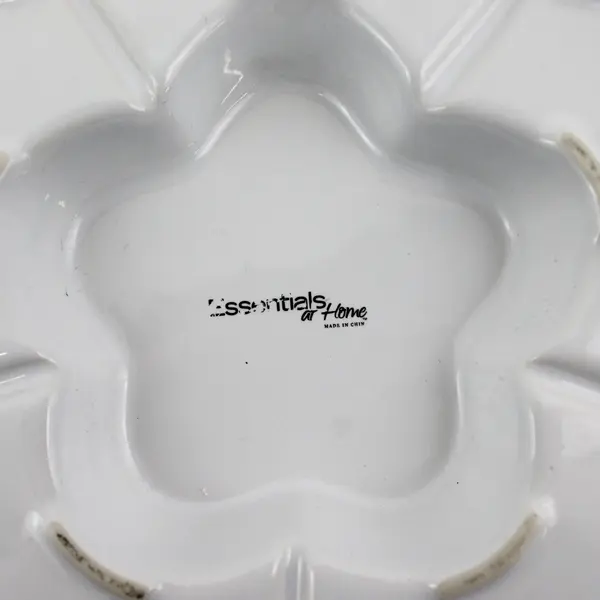Essentials Home 6 Section floral Shaped Divided Ceramic Bowl