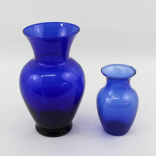 Lot of 2 Cobalt Blue Glass Flower Vases 5.5" and 9"