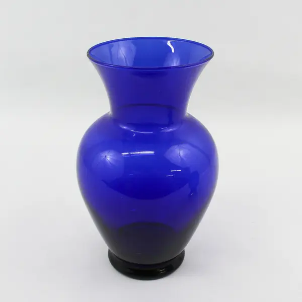 Lot of 2 Cobalt Blue Glass Flower Vases 5.5" and 9"