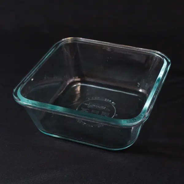 Pyrex 8704 Square Clear Glass 4 Cup Serving Bowl Made In USA