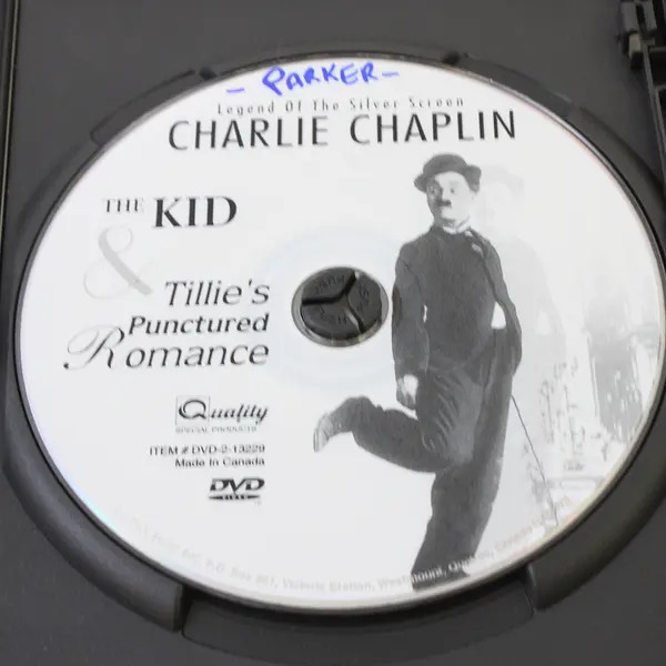Charlie Chaplin Collection DVD 2003 The Kid & Tillie's Punctured Romance