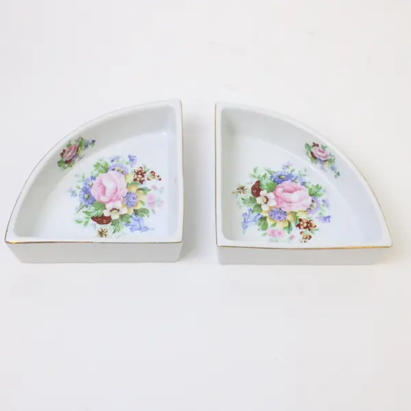 Lot of 2 Vintage Porcelain Fan-Shaped Trinket Dishes Floral Gold Trim
