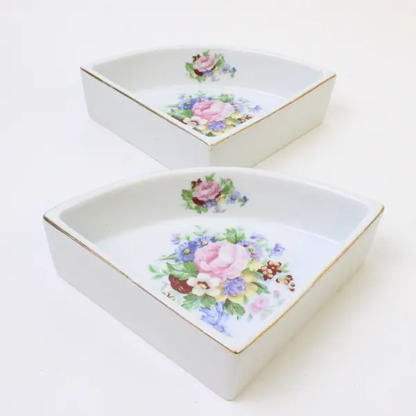 Lot of 2 Vintage Porcelain Fan-Shaped Trinket Dishes Floral Gold Trim