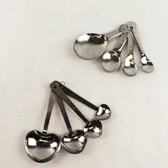 Lot of 2 Metal Measuring Spoons Sets Oval & Heart Shaped