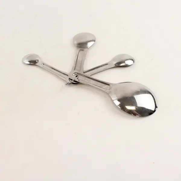 Lot of 2 Metal Measuring Spoons Sets Oval & Heart Shaped