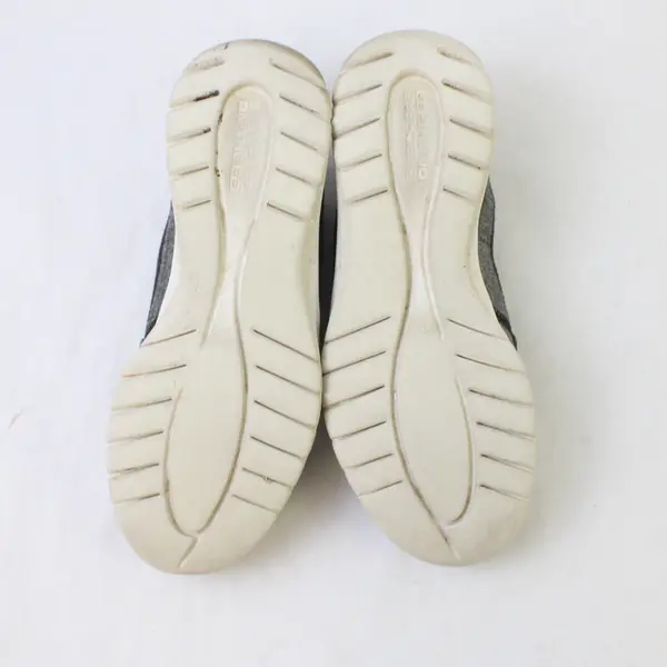 Skechers Gray/White On-The-Go Ashore Boat Shoes Slip On Women's Size 9