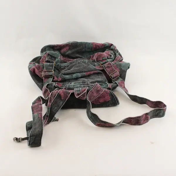Vtg GITANO Floral Denim Slouchy Backpack w/Adjustable Arm Straps