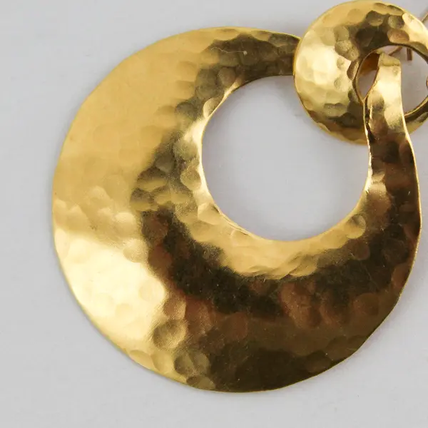 Retro Mod Gold-Tone Hammered Metal Dangle Hoop Earrings