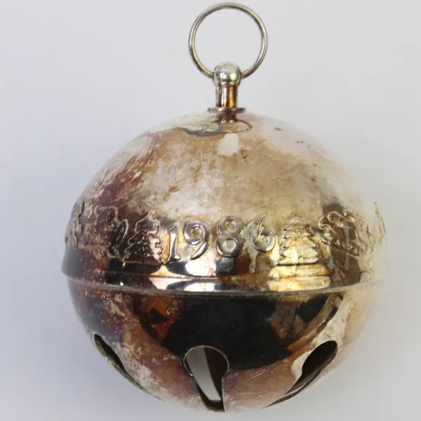 Vintage Wallace 1986 Silver Plated Sleigh Bell Ball Ornament 2.75 in