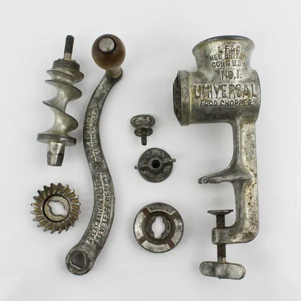 Antique L F & C Universal No. 1 Meat Grinder 1899-1997 Patents
