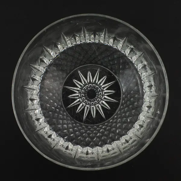 Arcoroc France Star Pattern Clear Glass Round Serving Bowl 8.25" Diameter