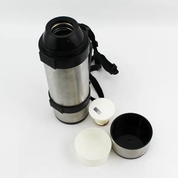 Eddie Bauer 1 Liter Aluminum thermos With handle And Strap No 70815