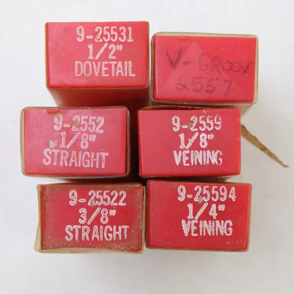 Lot of 6 Router Bits Dovetail V-Groove Straight 1/2" 3/8" 1/4" 1/8"