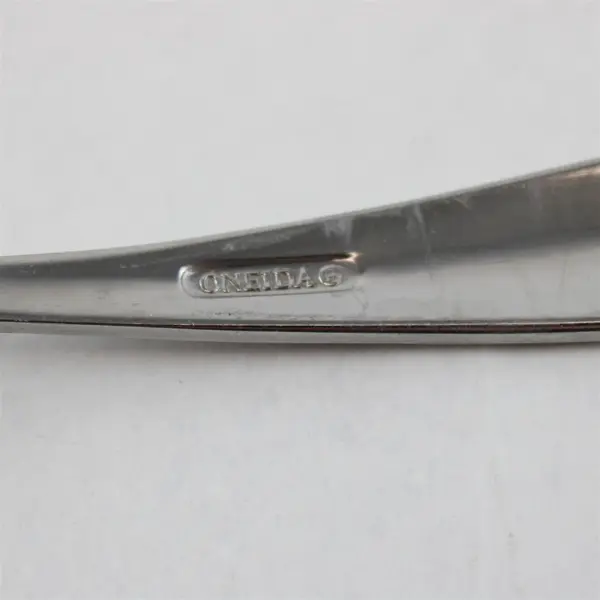 Set of 5 Oneida London Stainless Salad Forks 7.25in Pre-Owned
