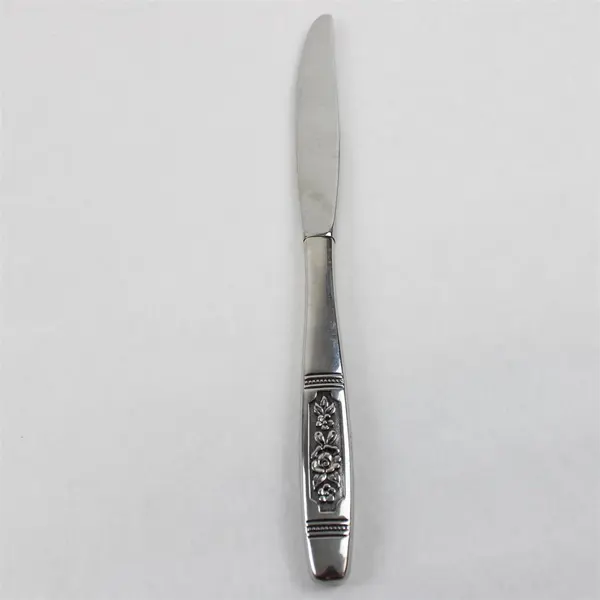 Lot of 4 Oneida Louisville Stainless Flatware - 2 Hollow Knives & 2 Teaspoons