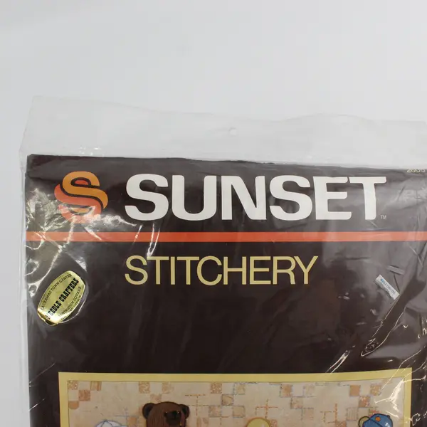 Vintage 1983 Sunset Designs Bear With Us Wool Stitchery Kit 