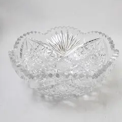 American Brilliant Period Star Pattern Round Cut Clear Glass Bowl 8" Diameter
