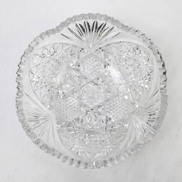 American Brilliant Period Star Pattern Round Cut Clear Glass Bowl 8" Diameter