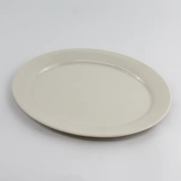 Comcor by Corning Off-White Oval Platter 11.5"