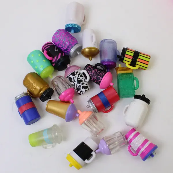 L.O.L. Surprise Ball Filled With Mixed Lot of Water Bottle Accessories