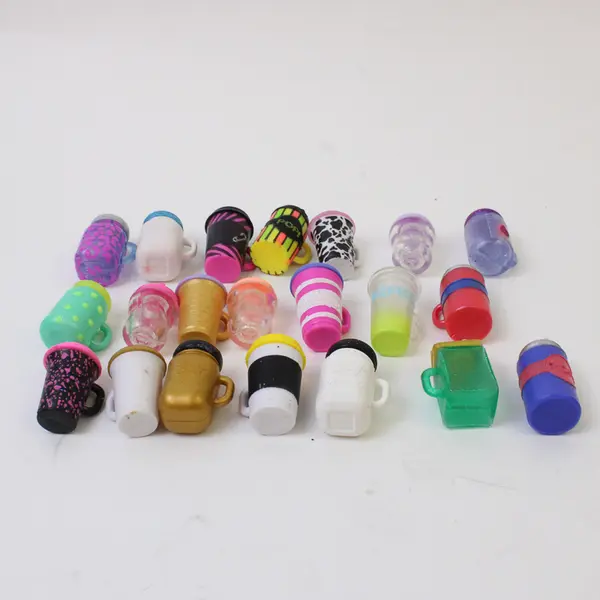 L.O.L. Surprise Ball Filled With Mixed Lot of Water Bottle Accessories